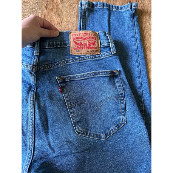 Levi's 505 Straight Regular Fit Dark Wash Jeans Size 32x32 - Picture 7 of 7